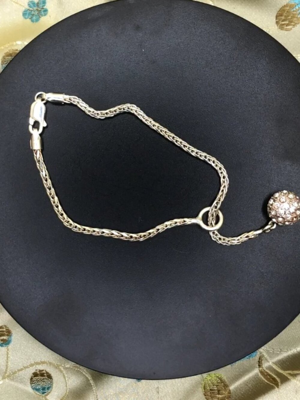 8 inch sterling silver lariat slide bracelet with rhinestone glitter ball. 8+ gr